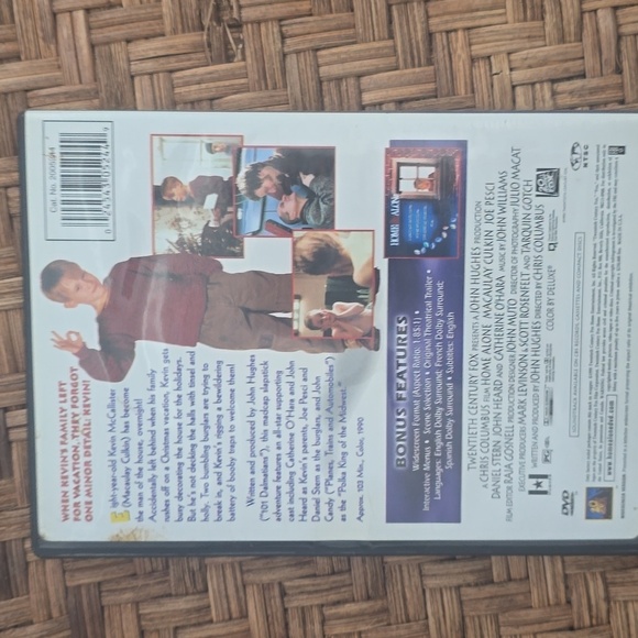 Home Alone Christmas Movie CD - Picture 2 of 4